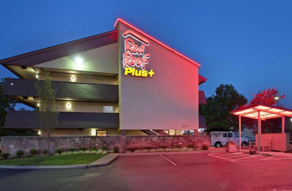 Red Roof Inn Plus+ Philadelphia Airport Essington Exterior photo