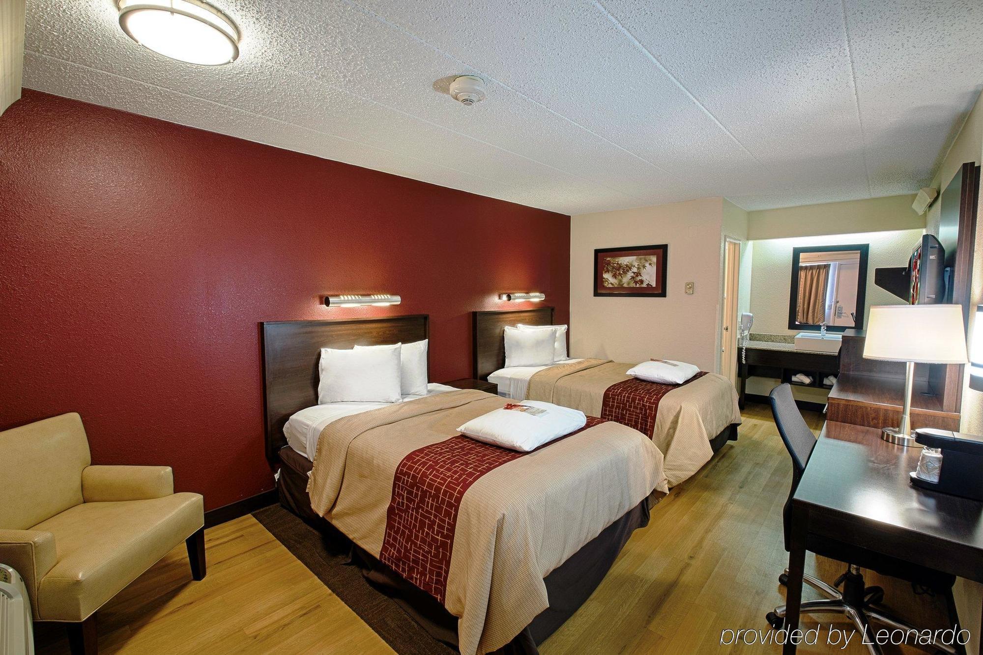Red Roof Inn Plus+ Philadelphia Airport Essington Exterior photo